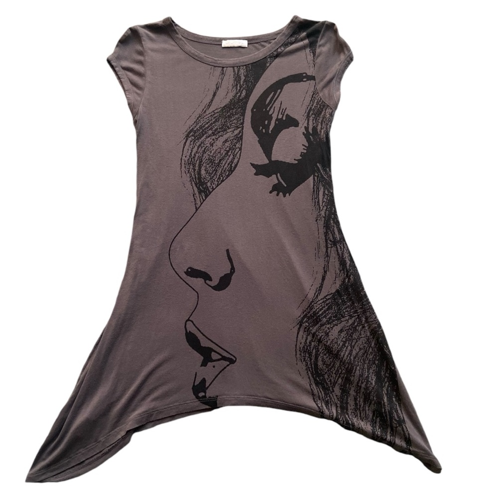 Promod Y2K Long Graphic Tee Shirt Cap Sleeves w Woman’s Face Lady Gaga Artsy